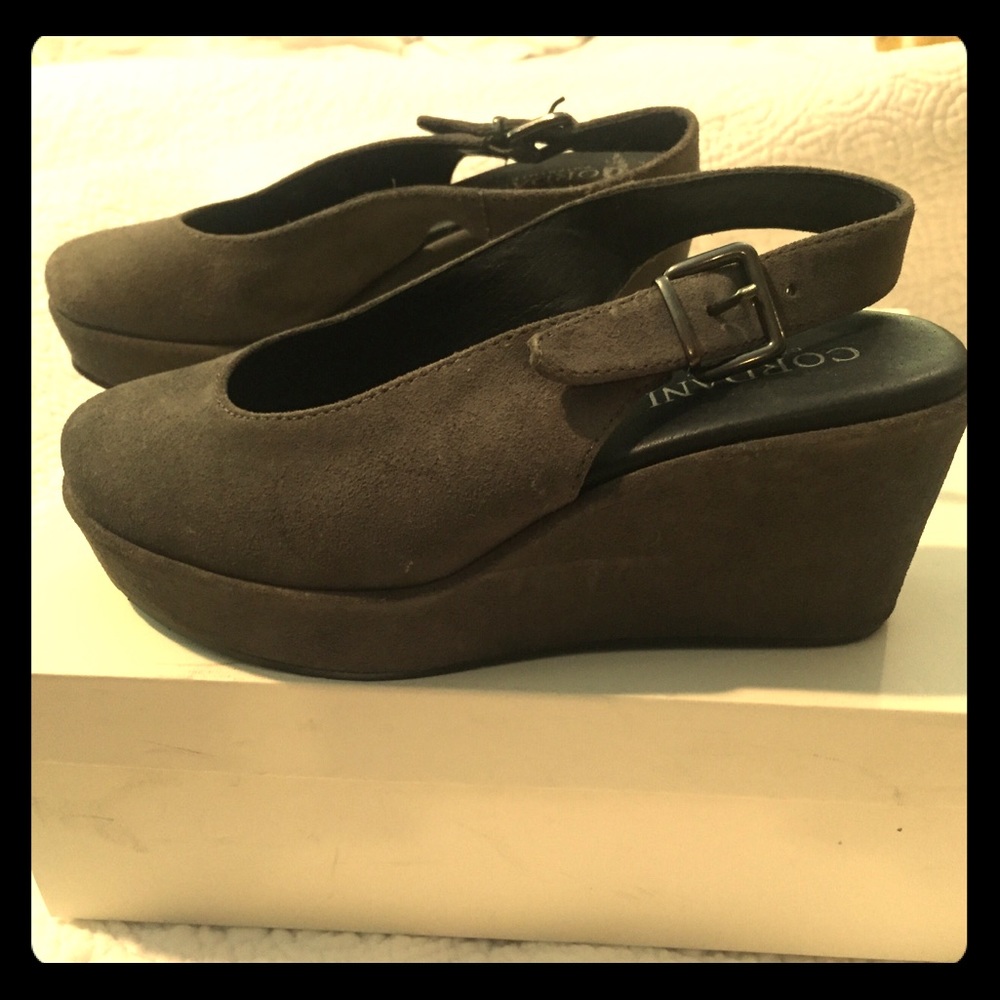 Cordani Grey Suede Platform Wedges